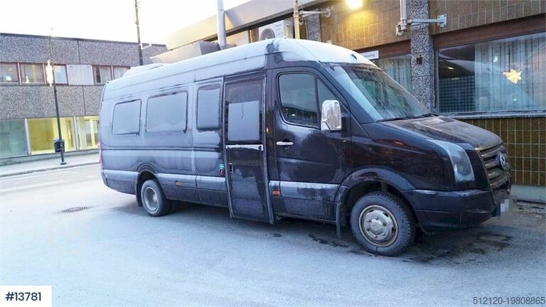 Minibuss Volkswagen Crafter 17 seater mini bus