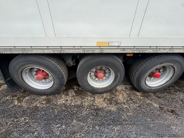 Skříňový návěs SCHMITZ CARGOBULL SKO 24 Doppelstock