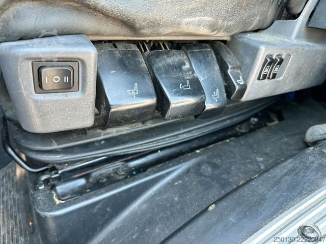 Șasiu de camion SCANIA P360 4x2 BL Fahrgestell Ohne Aufbau *Motorschade