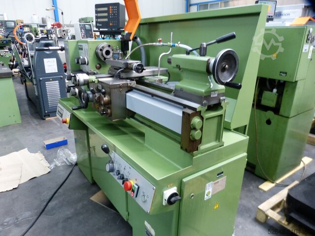 Torno central WEILER Praktikant 160