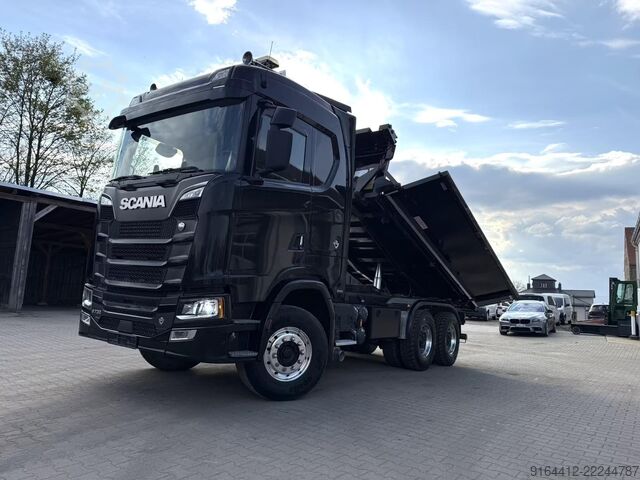 Camión volquete trilateral SCANIA S 730