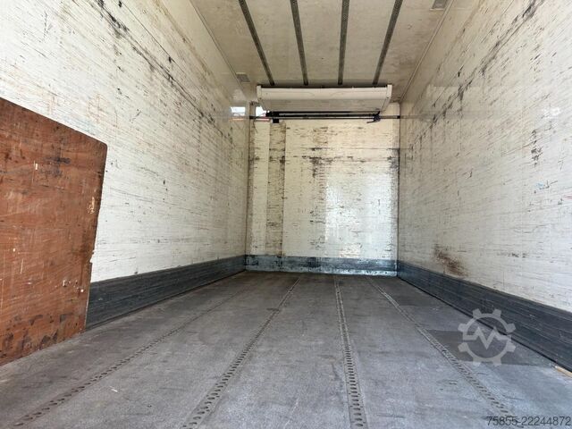 Transporte refrigerado/congelado Burg BPM 00-18 TCZXX Mitsubishi Fridge / Loading Lif...