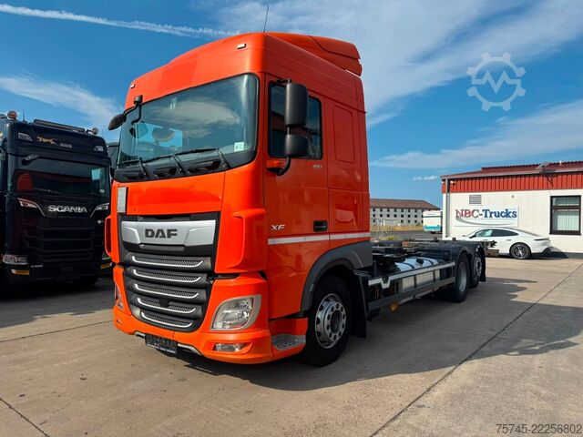 Değiştirilebilir kasalı kamyon DAF XF 450 * RETARDER * AHK 2 X * SPACE CAP *