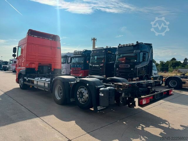 Değiştirilebilir kasalı kamyon DAF XF 450 * RETARDER * AHK 2 X * SPACE CAP *