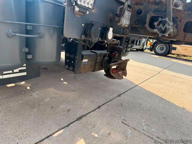 Değiştirilebilir kasalı kamyon DAF XF 450 * RETARDER * AHK 2 X * SPACE CAP *