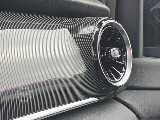 Passenger transportation MERCEDES-BENZ EQV 300 L3 XL 8-Pers Mbux