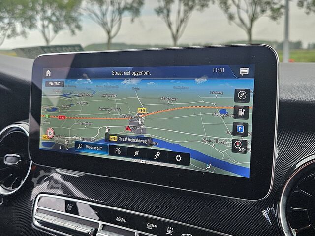 Passenger transportation MERCEDES-BENZ EQV 300 L3 XL 8-Pers Mbux