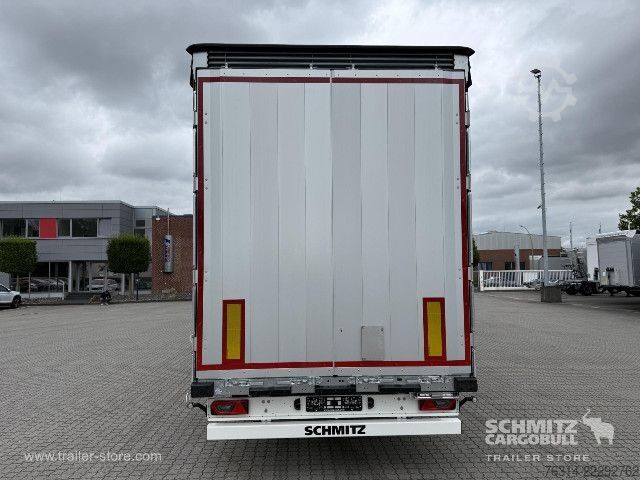 Semirremolque abierto con toldo Schmitz Cargobull Curtainsider Mega Getränke
