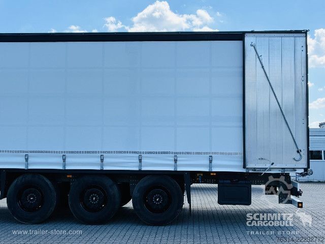 Semirremolque abierto con toldo Schmitz Cargobull Curtainsider Standard Getränke