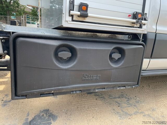 Gardinsidad skåpbil Ford Transit Kipper aus 1.Hand+Klima+AHK+EU5
