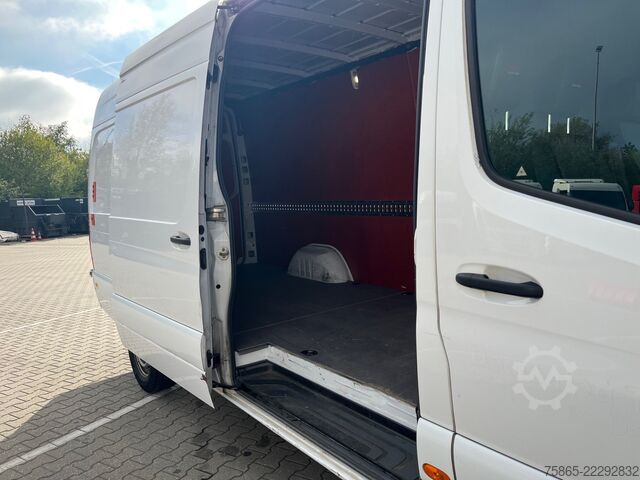 Bestelwagen Mercedes-Benz Sprinter 319 1.9 CDI / L4 H3 / RWD / / Leder / ...