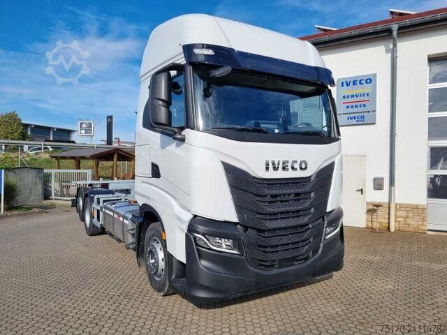 Kabinli şasi Iveco S-Way AS260S46 6x2 BDF-Wechsler Intarder 2x vorh