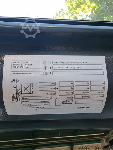 Viljuškar Linde E 16 L mit sehr guter Ausstattung!