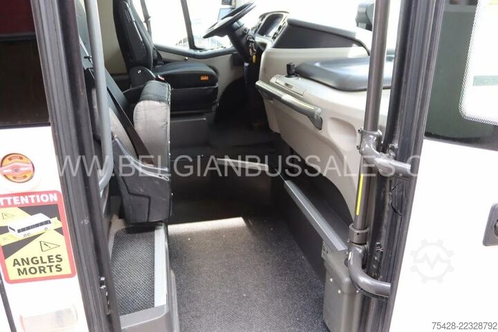 De dos pisos VDL Futura FDD2 141/510 / TDX27 Astromega / S 531 D...