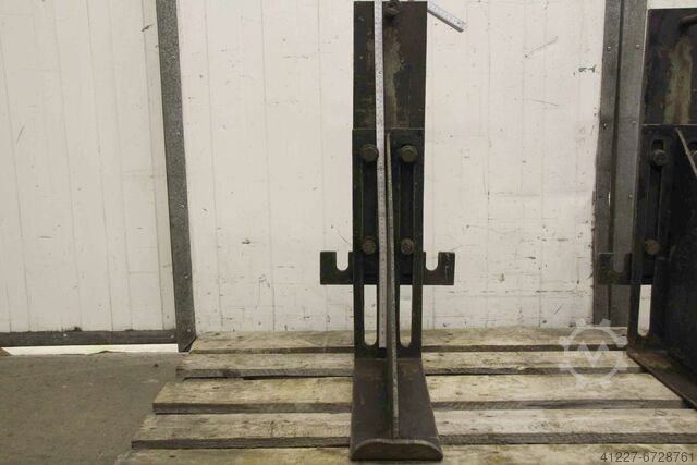 Konsol pres freni 2 adet unbekannt Promecam 515/300/H785 mm