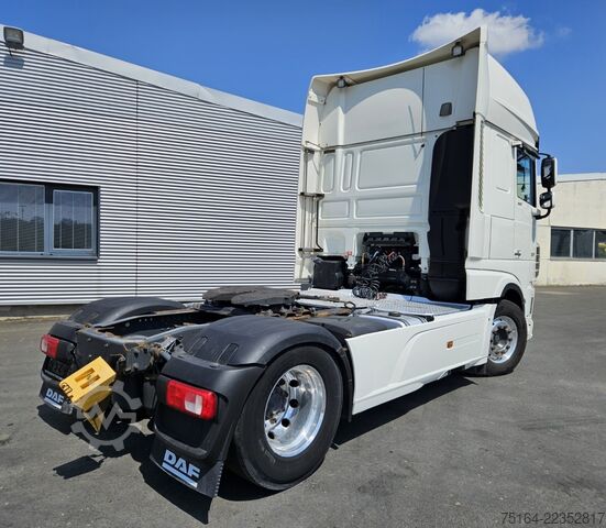 Trattore stradale standard DAF XF 530 FT