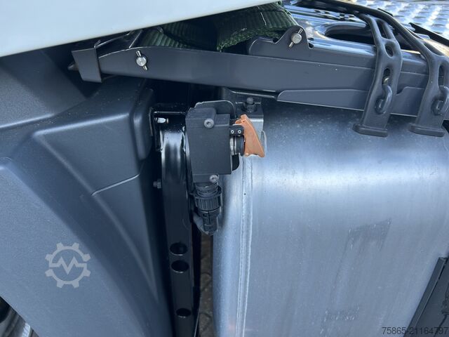 Standard-SZM Volvo FH 460 Globetrotter / Retarder / 349 dkm / 2 Ta...