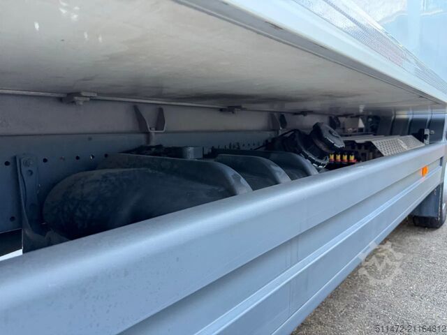 Transport refrigerat/congelat Mercedes-Benz Atego 1530 / Carrier Supra 550 / Dhollandia Laa...