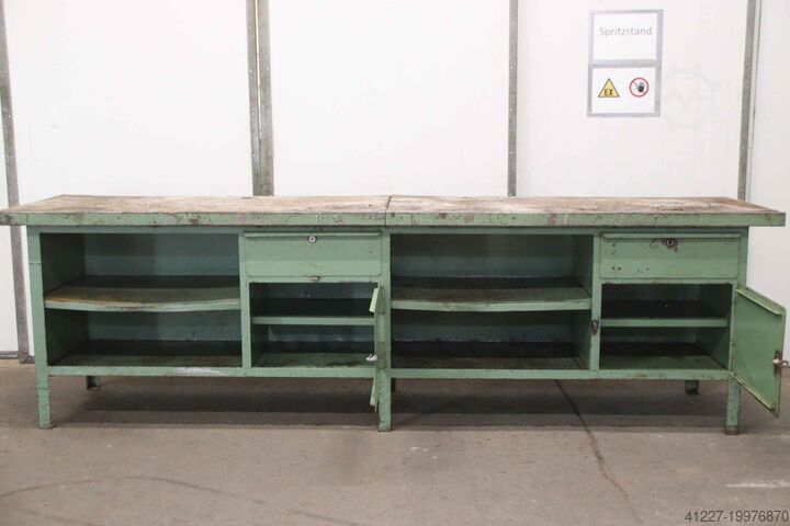 Werkbank unbekannt 3000/700/H900 mm