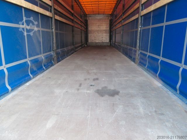 Semirremolque abierto con toldo SCHMITZ CARGOBULL Mega Varios Bremsbeläge 90%Reifen 60% NEUE PLANE
