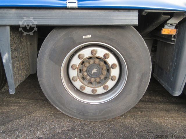 Semirremolque abierto con toldo SCHMITZ CARGOBULL Mega Varios Bremsbeläge 90%Reifen 60% NEUE PLANE