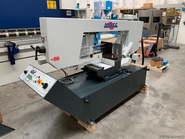 Semi-automatic inverter sawing machine Macc 420 DI