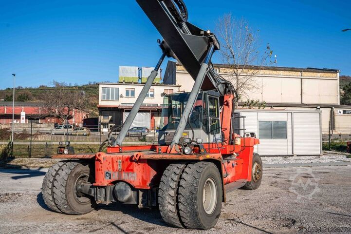 Empty Container Reachstacker Kalmar DRF100-54S6