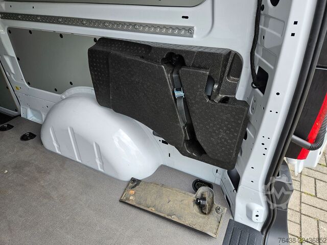 Panel kombi MERCEDES-BENZ Vito 116 CDI PRO|XL|3,1t|10tkm|9G|AHK|mbGARANTIE