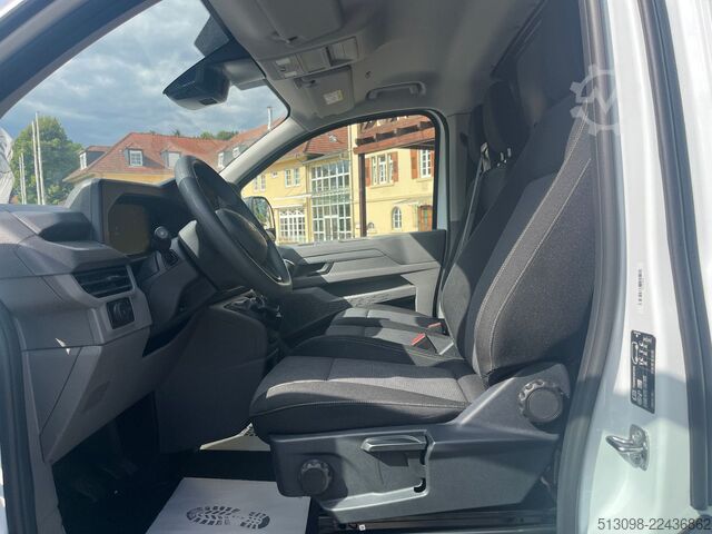 Furgone VOLKSWAGEN T7 TEMPOMAT SPURHALTE ASSIST KLIMA 1.HAND