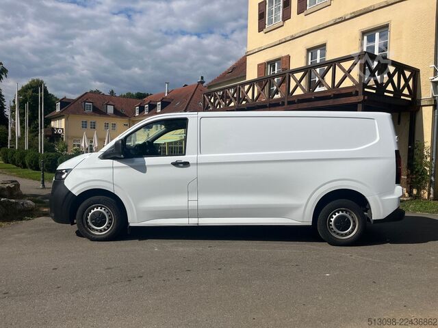 Furgone VOLKSWAGEN T7 TEMPOMAT SPURHALTE ASSIST KLIMA 1.HAND