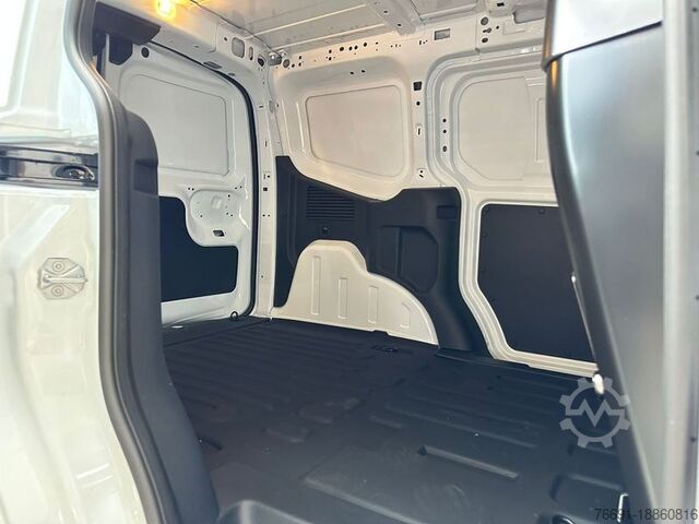 Kompakt furgon Ford E-Courier - Full Electric - Autonomia 300 Km