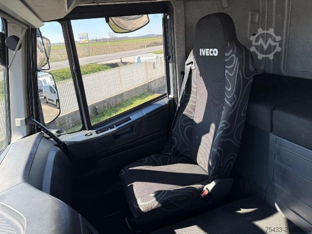 Samochód do zadań specjalnych IVECO STRALIS AT260S46/P GRU FASSI