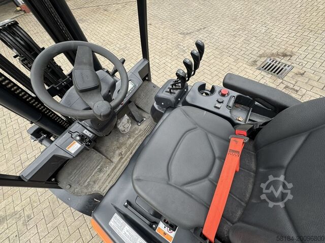 Elektrische vorkheftruck met 4 wielen Doosan B50XC-7