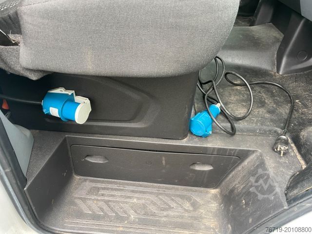 Kühltransporter FORD Transit Kühlkasten 350L2 2,2 TDCI ThermoKingV200