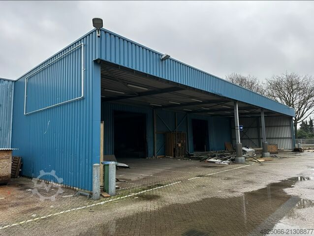 Open warehouse 240m2 + 528m2 Resteel 