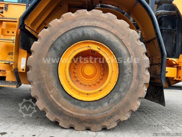 Wiellader HYUNDAI HL 970 A 4x4 Radlader Kamera Klima 1.985 Std