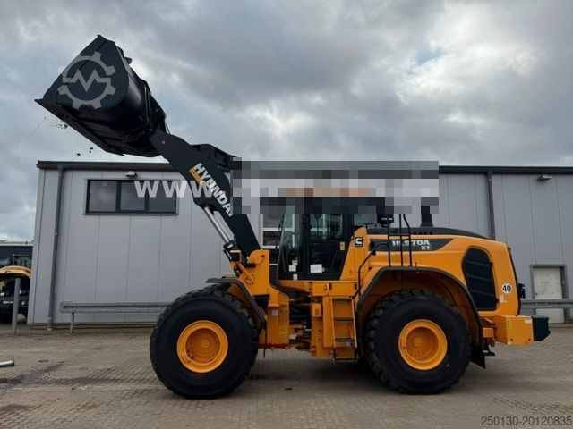 Wiellader HYUNDAI HL 970A XT 4x4 Schaufel NEUFAHRZEUG