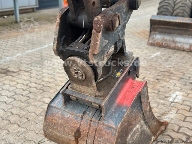 Mobilbagger YANMAR B110W 4x4 Radbagger Verstellausleger