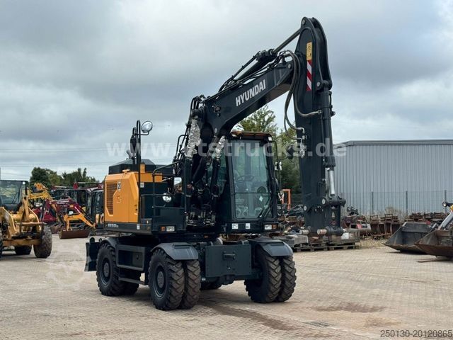 Mobiele graafmachine HYUNDAI HW 150 ACR 4x4