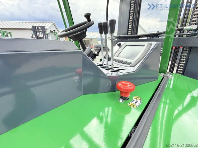 Carrello elevatore a 4 direzioni COMBILIFT CBE2500 TRIPLEX 5500 FORK POSITIONER