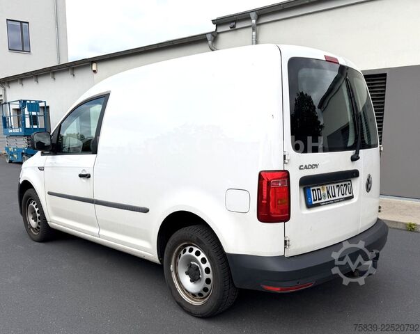 Duba panelată VW Caddy, Automatik, AHK, Klimaautom., Navi