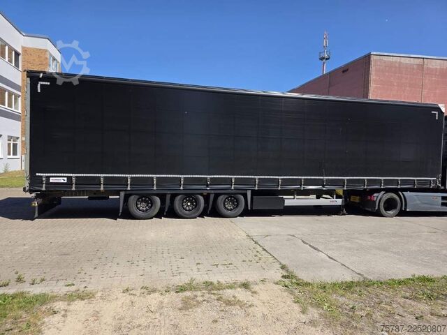 Otevřený návěs s plachtou SCHMITZ CARGOBULL Gardine LL, Hubdach, Lift, 115.913 Original Km!