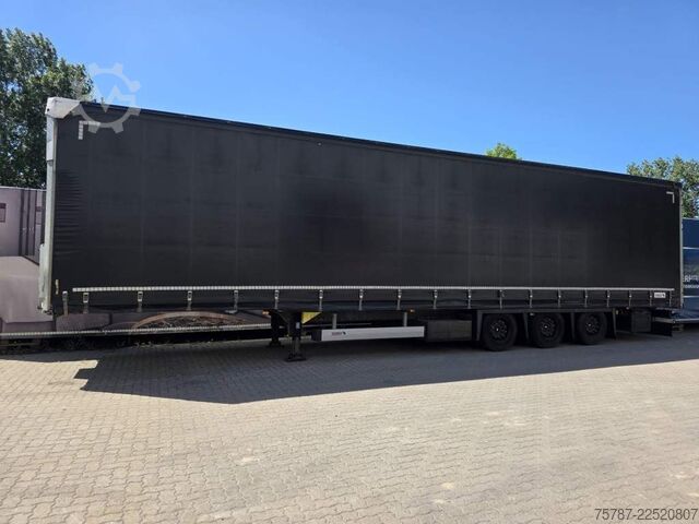 Otevřený návěs s plachtou SCHMITZ CARGOBULL Gardine LL, Hubdach, Lift, 115.913 Original Km!