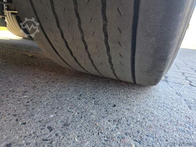 Otevřený návěs s plachtou SCHMITZ CARGOBULL Gardine LL, Hubdach, Lift, 115.913 Original Km!