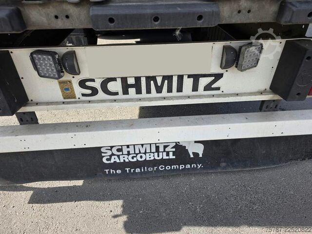 Semiremorcă deschisă cu prelată SCHMITZ CARGOBULL Gardine Standard, 12642XL,Palettenanschlagleiste