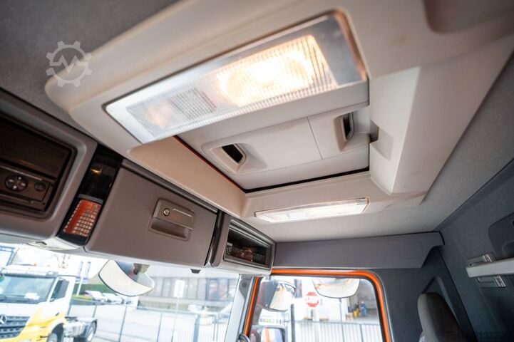 Rakodóplatform RENAULT C 430 DXI-6X4+ HIAB 18T/m / 3 EXT