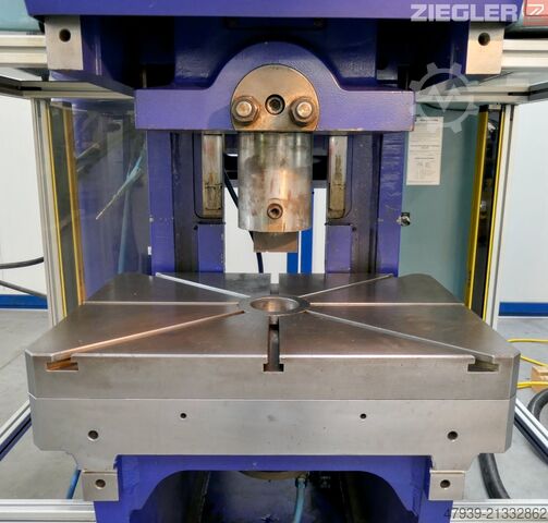 Eccentric press Beutler P96-C630