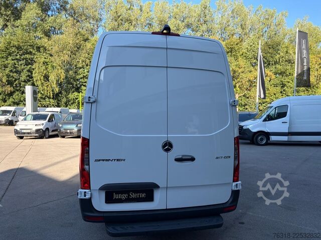 Minibus Mercedes-Benz Sprinter 317 CDI Kasten PRO Hochdach Lang MBUX