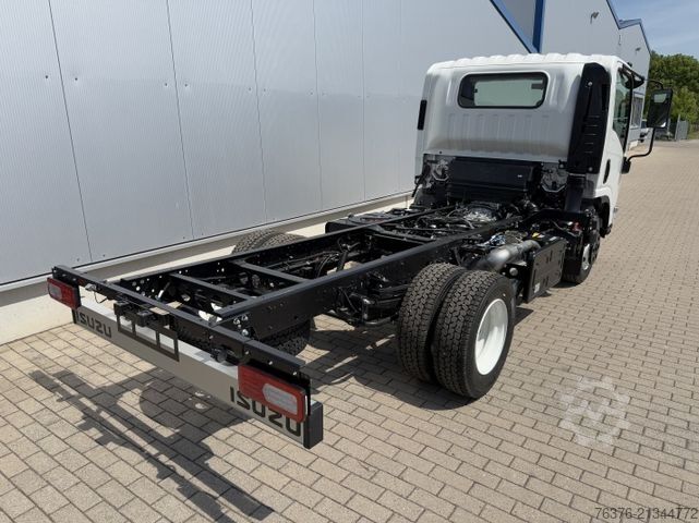 Altro ISUZU M30 RECHTSLENKER Aut. 5.2l 190 PS Radst 2.765