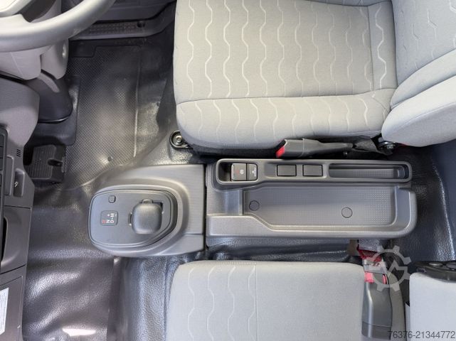 Altro ISUZU M30 RECHTSLENKER Aut. 5.2l 190 PS Radst 2.765